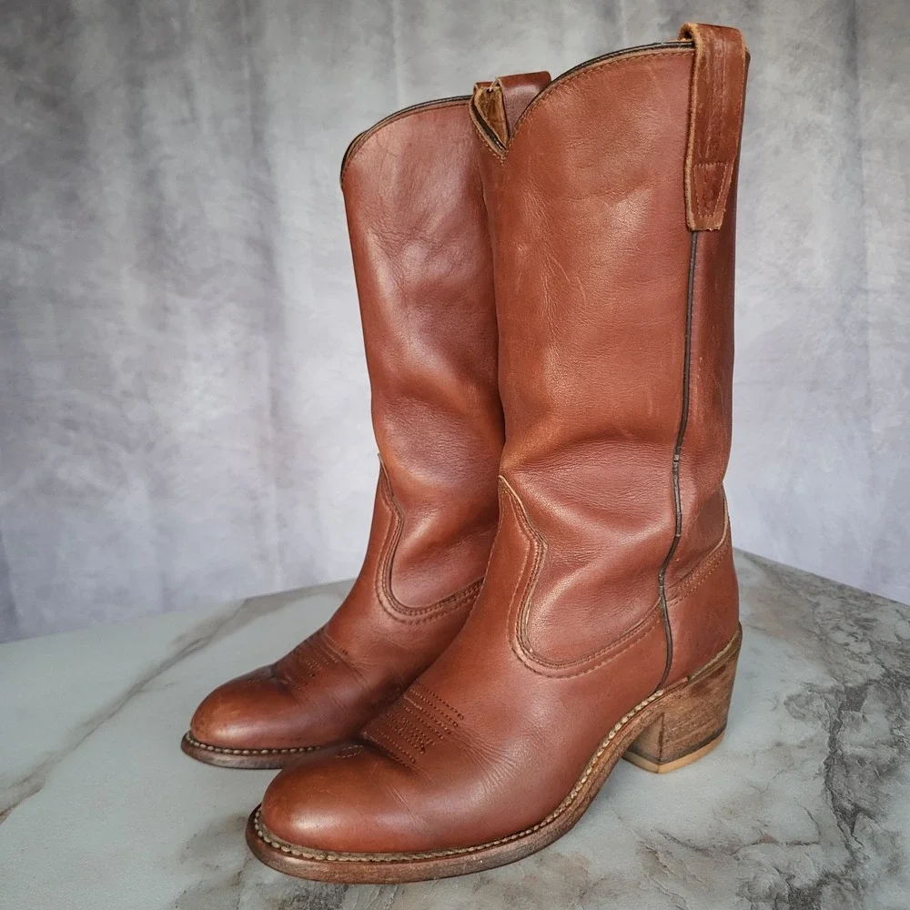 Size 6 M Vintage Wolverine Block Heel Western Boots Women's Tall
